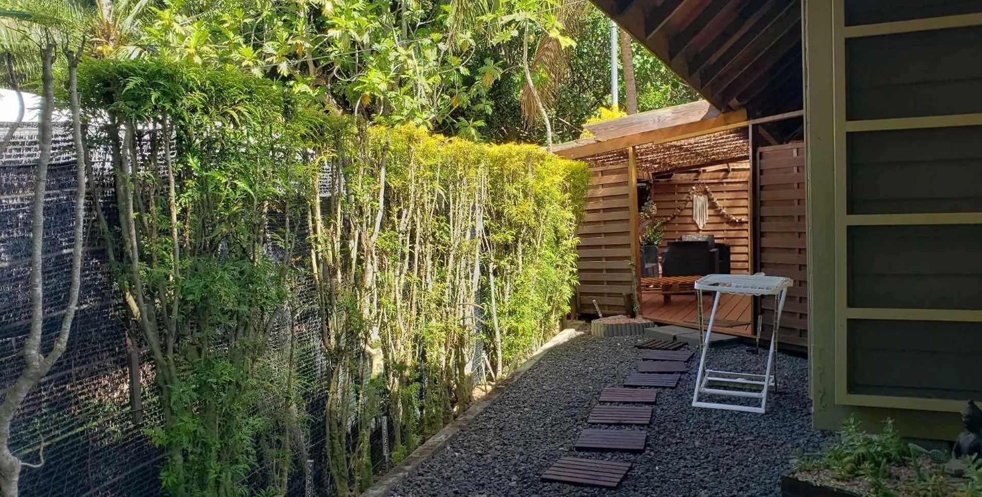 Faaora Lodge, Little Paradise Haapiti 0*,  Polynésie française